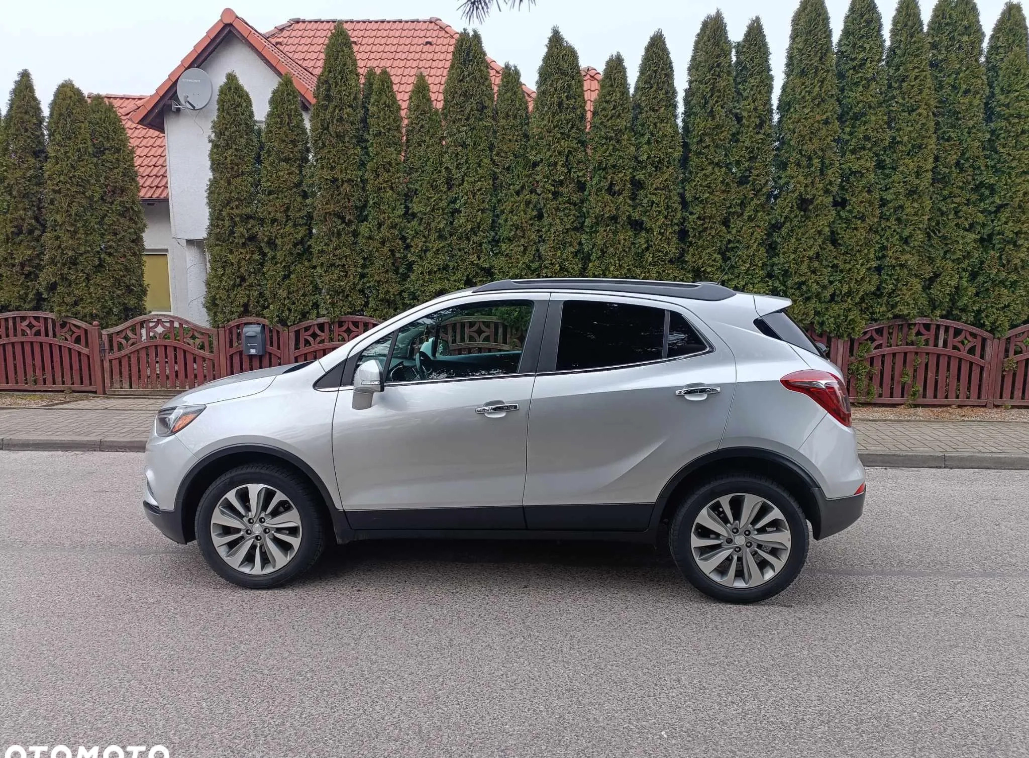 Opel Mokka cena 51500 przebieg: 168000, rok produkcji 2017 z Nasielsk małe 56